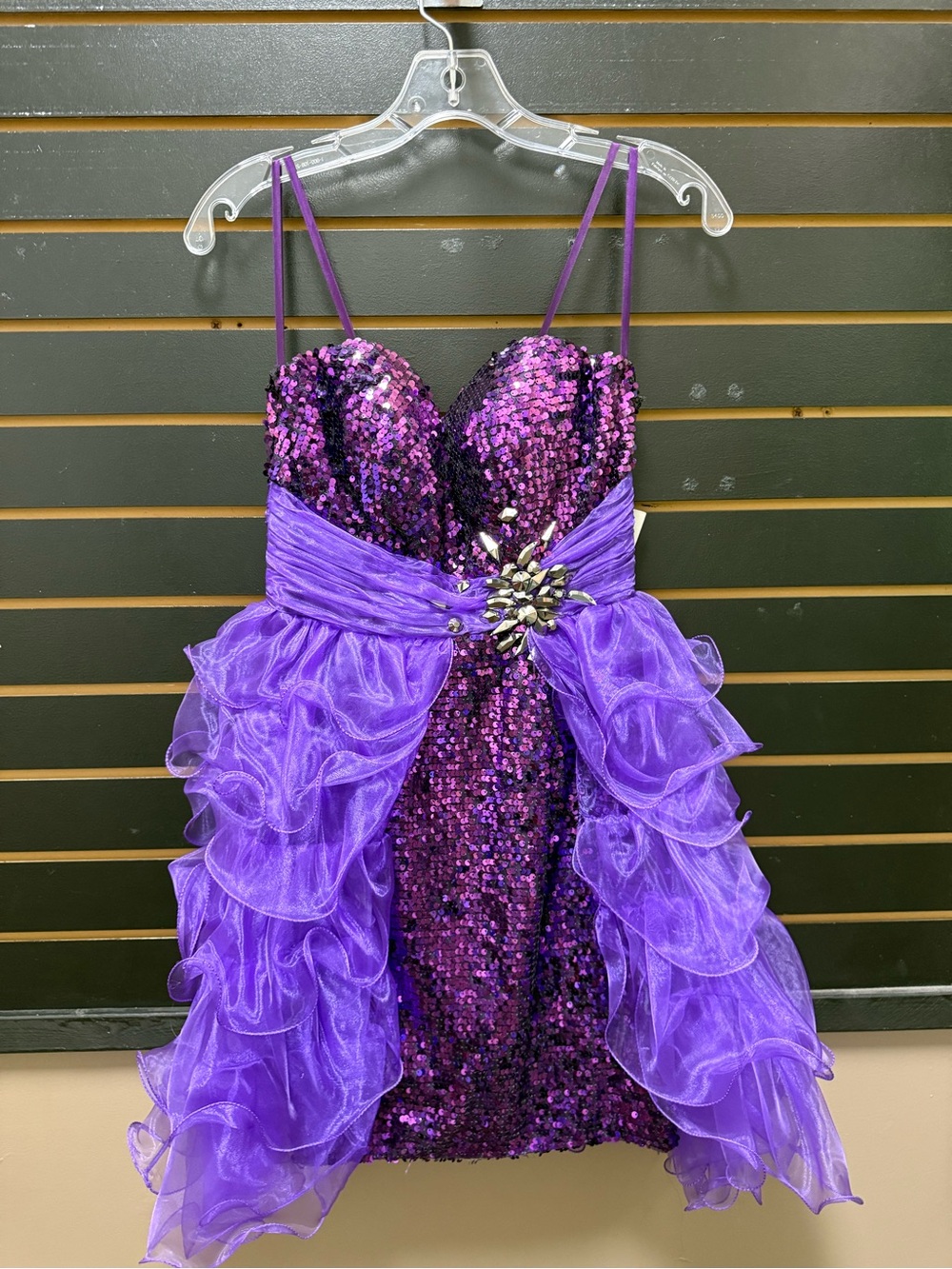NWT Vintage Y2K Mac Duggal Purple Sequin Ruffle Mini Dress Size 4